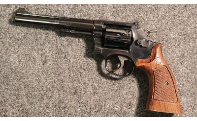 Smith & Wesson ~ 17-4 ~ .22 Long Rifle (SKU: 4541550)