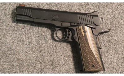 Kimber ~ Custom LW ~ .45 Auto (SKU: 4511796) - Image 2 of 2