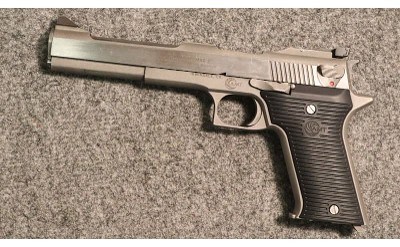 AMT ~ Automag II ~ .22 Magnum (SKU: 4541662)