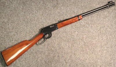 Winchester ~ 9422M ~ .22 WMR (SKU: 4540453)