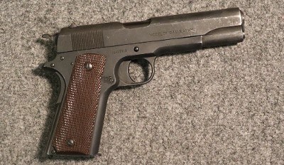 Colt ~ 1911 ~ .45 Auto (SKU: 4605821)
