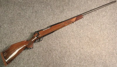 Weatherby ~ Mark V NRA ~ .300 Weatherby Magnum (SKU: 4605862)