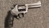 Smith & Wesson ~ 686-6 ~ .357 Magnum - 1 of 2