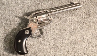 Ruger ~ NM Single -Six ~ .32 H&R Magnum (SKU: 4659069)