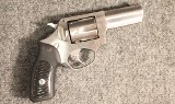 Ruger ~ SP101 ~ .32 H&R Magnum (SKU: 4659070)