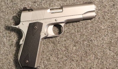 Dan Wesson ~ Valor ~ .45 Auto (SKU: 4660725)