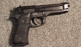 Beretta ~ 92FS ~ 9mm Luger (SKU: 4675230)