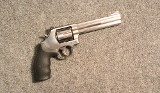 Smith & Wesson ~ Model 686-6 ~ .357 Magnum
