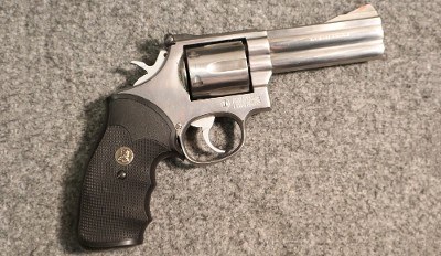Smith & Wesson ~ 686-3 ~ .357 Mag (SKU: 4698675)
