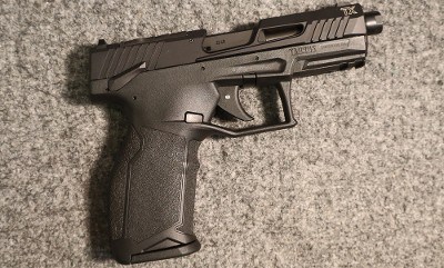 Taurus ~ TX22 ~ .22 Long Rifle (SKU: 4701065)