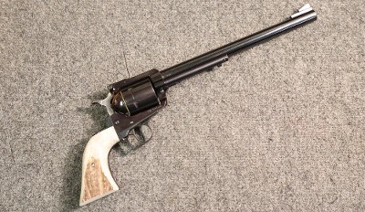 Ruger ~ New Model Super Blackhawk ~ .44 Magnum (SKU:4718630)