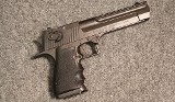 Magnum Research ~ Desert Eagle ~ .44 magnum/50 AE (SKU: 4740074)