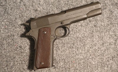 Colt ~ 1911 ~ None (SKU: 4739921)