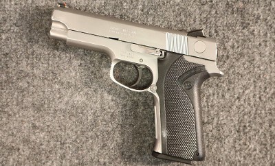 Smith & Wesson ~ 4586 ~ .45 Auto (SKU: 4740097)