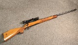 Weatherby ~ Mark V ~ .460 Weatherby Magnum (SKU: 4740049) - 1 of 5