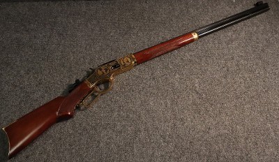 A. Uberti ~ 1873 ~ .44-40 Winchester (4740042)
