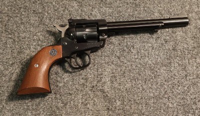 Ruger ~ New Model Single Six ~ .22 Cal (4744303)
