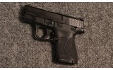Smith & Wesson ~ M&P 9 Shield M2.0 ~ 9mm Luger (SKU: 4617878) - 2 of 2