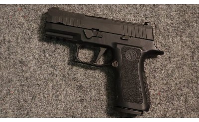 Sig Sauer ~ P320 ~ 9mm Luger - Image 2 of 2