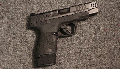 Smith & Wesson ~ Shield Plus ~ 9mm Luger (SKU: 4803908)