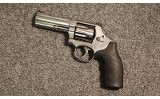 Smith & Wesson ~ 686-6 ~ .357 Magnum - 2 of 2