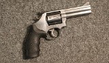 Smith & Wesson ~ 686-6 ~ .357 Magnum - 1 of 2