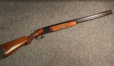 Browning ~ Over Under Shotgun ~ 12 Gauge (4801903) - Image 1 of 2