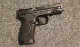 Smith & Wesson ~ M&P 9 ~ 9mm Luger (4812314) - 1 of 2