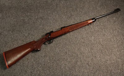 Ruger ~ M77 ~ .250 Savage (SKU: 4836226) - Image 1 of 5