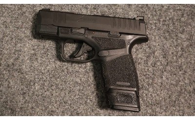 Springfield Armory ~ Hellcat ~ 9mm Luger (SKU: 4845057) - Image 2 of 2