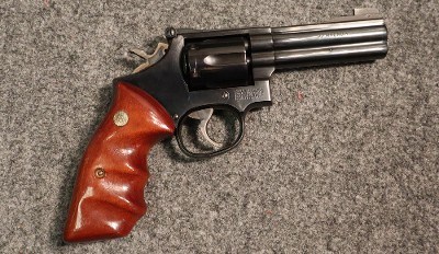 Smith & Wesson ~ 16-4 ~ .32 Magnum (SKU: 4840509) - Image 1 of 2