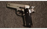 Smith & Wesson ~ 59 ~ 9mm Luger (SKU: 4840819) - 2 of 2
