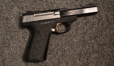 Browning ~ Buck Mark ~ .22 LR (SKU: 4841323) - Image 1 of 2