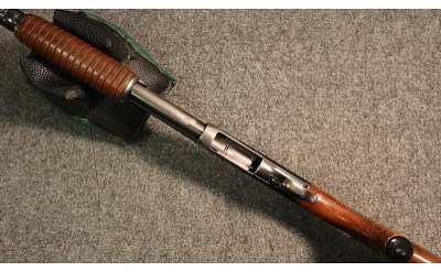 Ithaca Gun Co. ~ 37 ~ 12 Gauge (4875927) - Image 3 of 5