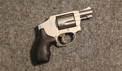 Smith & Wesson ~ 642-2 ~ .38 Special + P (4851022) - Image 1 of 2