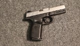 Smith & Wesson ~ SW40VE ~ .40 S&W (4884742) - Image 1 of 2