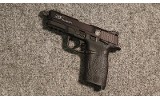 Smith & Wesson ~ M&P 22 Compact ~ .22 Long Rifle (4878470) - 2 of 2