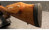 Weatherby ~ Mark V ~ .460 Weatherby Magnum (4883973) - Image 4 of 5