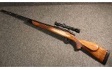 Weatherby ~ Mark V ~ .460 Weatherby Magnum (4883973) - Image 2 of 5