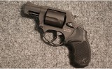 Taurus ~ 605 ~ .357 Magnum (SKU: 4892984) - 2 of 2