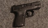 Smith & Wesson ~ M&P 9 Shield M2.0 ~ 9mm Luger (SKU: 4617878) - 1 of 2