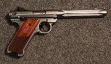 Ruger ~ Hunter ~ .22 LR (SKU: 4901612) - 1 of 2