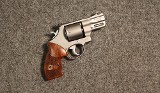 Smith & Wesson ~ 627-5 ~ .357 Magnum (4896259) - 1 of 2