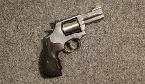 Smith & Wesson ~ 686-6 ~ .357 Magnum (4896348) - 1 of 2