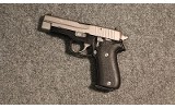 SIG Sauer ~ P220 ~ .45 Auto (4930172) - 2 of 2