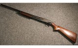 Winchester ~ Model 12 Featherweight ~ 12 Gauge (4919789) - 2 of 5