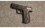 Smith & Wesson ~ M&P 40 ~ .40 S&W (4740096) - Image 2 of 2
