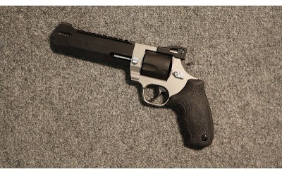 Taurus ~ Raging Hunter ~ .454 Casull (4947370) - Image 2 of 2