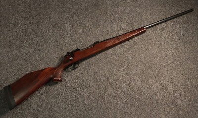 Weatherby ~ Mark V ~ .300 Weatherby Magnum (SKU: 4933389) - Image 1 of 5
