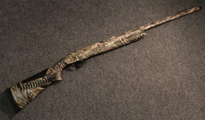 Benelli ~ Super Black Eagle 3 Left Handed ~ 12 Gauge (SKU: 4955763) - Image 1 of 5